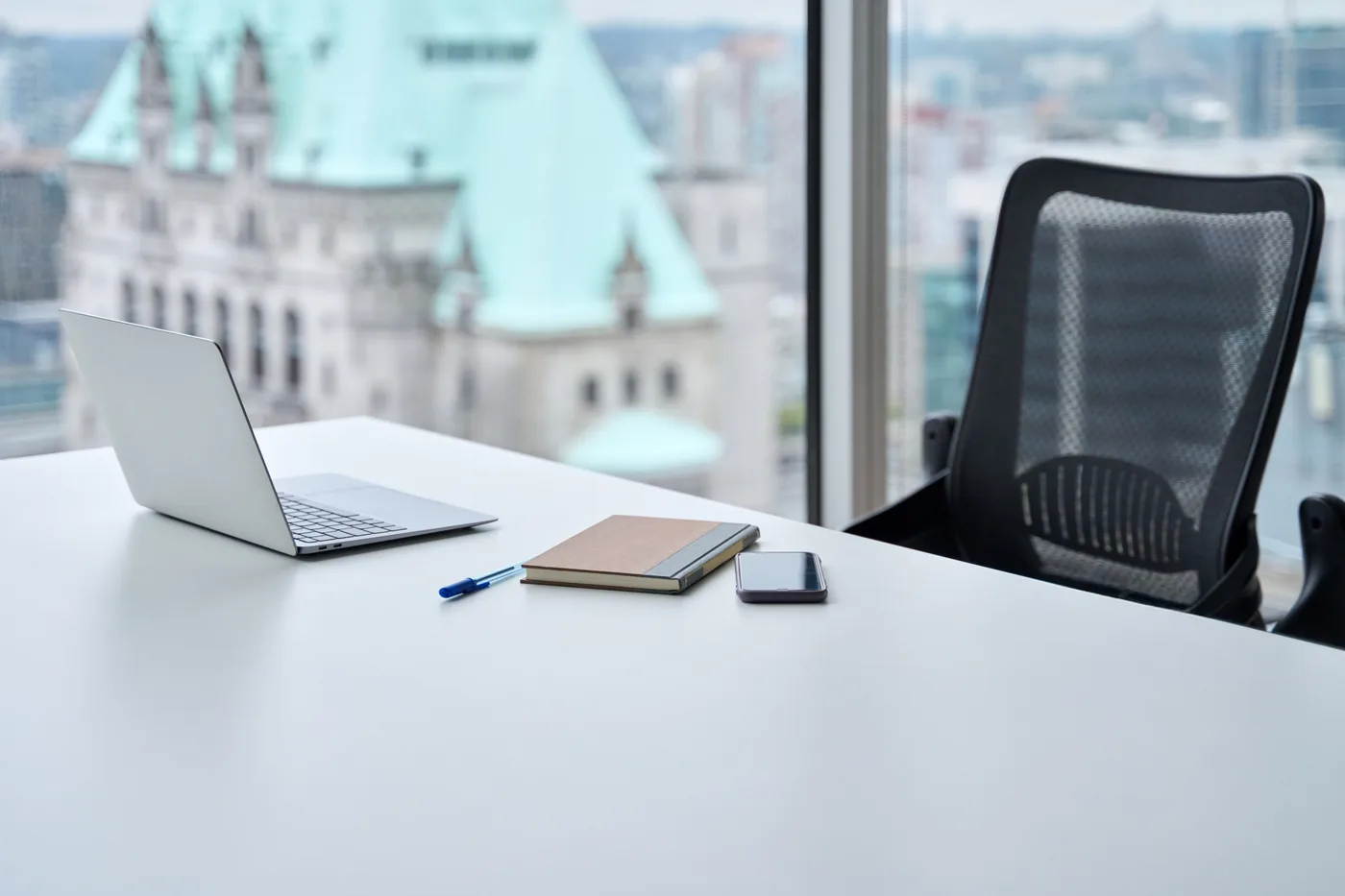 Poste de travail d'un infirmier libéral récemment installé